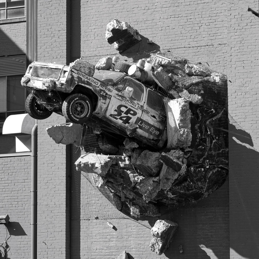 s:w Toronto Auto in Hauswand