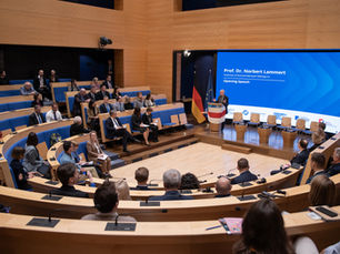 МИД Германии: давление на режим должно усиливаться