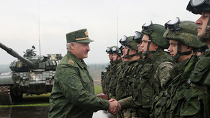Новые армии для Лукашенко