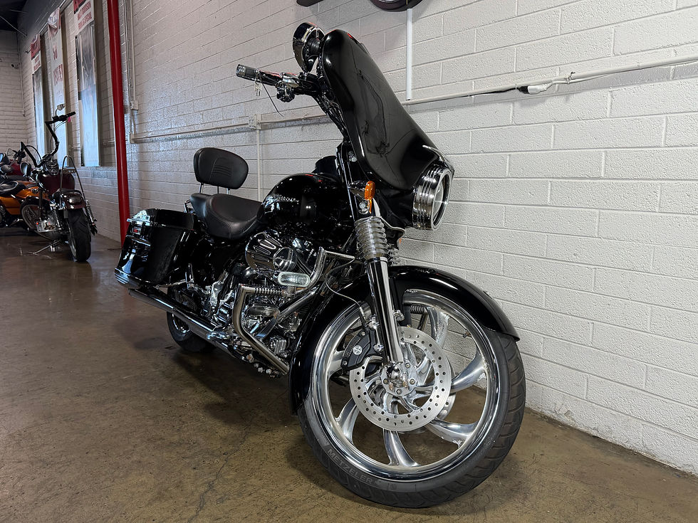 Thumbnail: 2010 Harley Davidson Street Glide FLHX