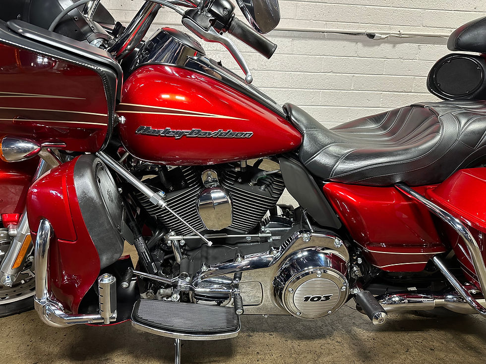 Thumbnail: 2013 Harley Davidson Road Glide Ultra FLTRU