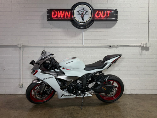 2025 Kawasaki ZX636R | DWNNOUT