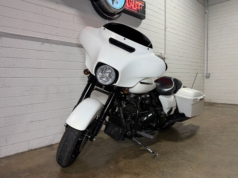 Thumbnail: 2018 Harley Davidson Street Glide Special FLHXS