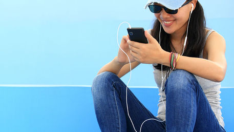 Radio Survey: To Simulcast Spots or Not to Simulcast Spots