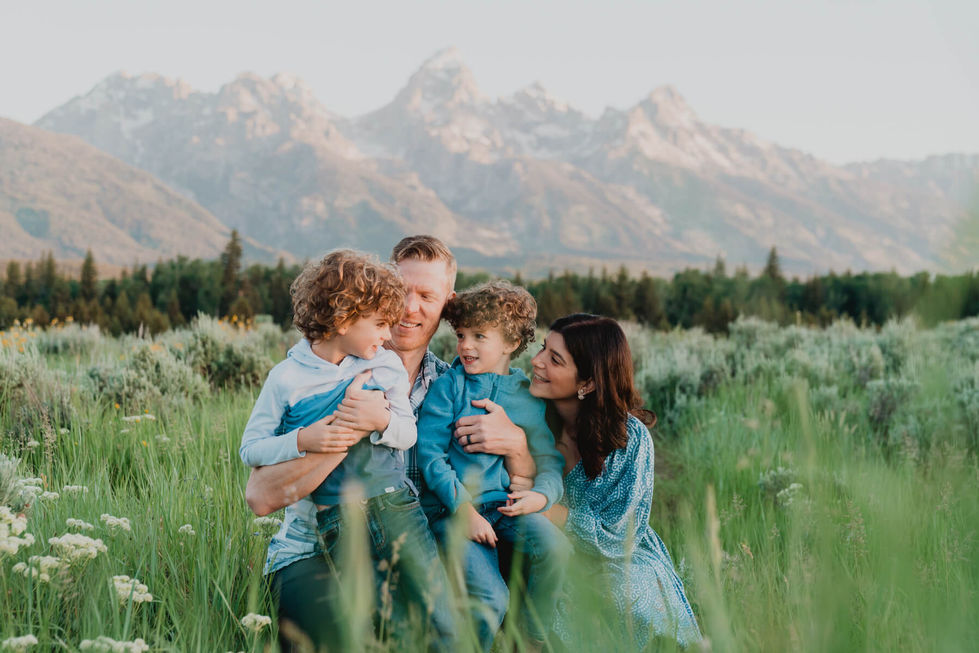 photospots-country-photoshoot-photographer-flytographer-4.jpeg