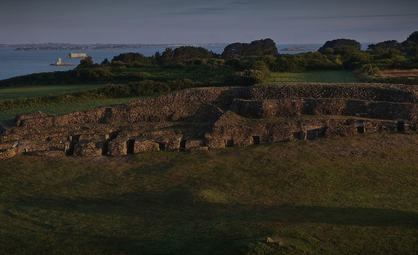 barnenez774_edited_edited_edited_edited.