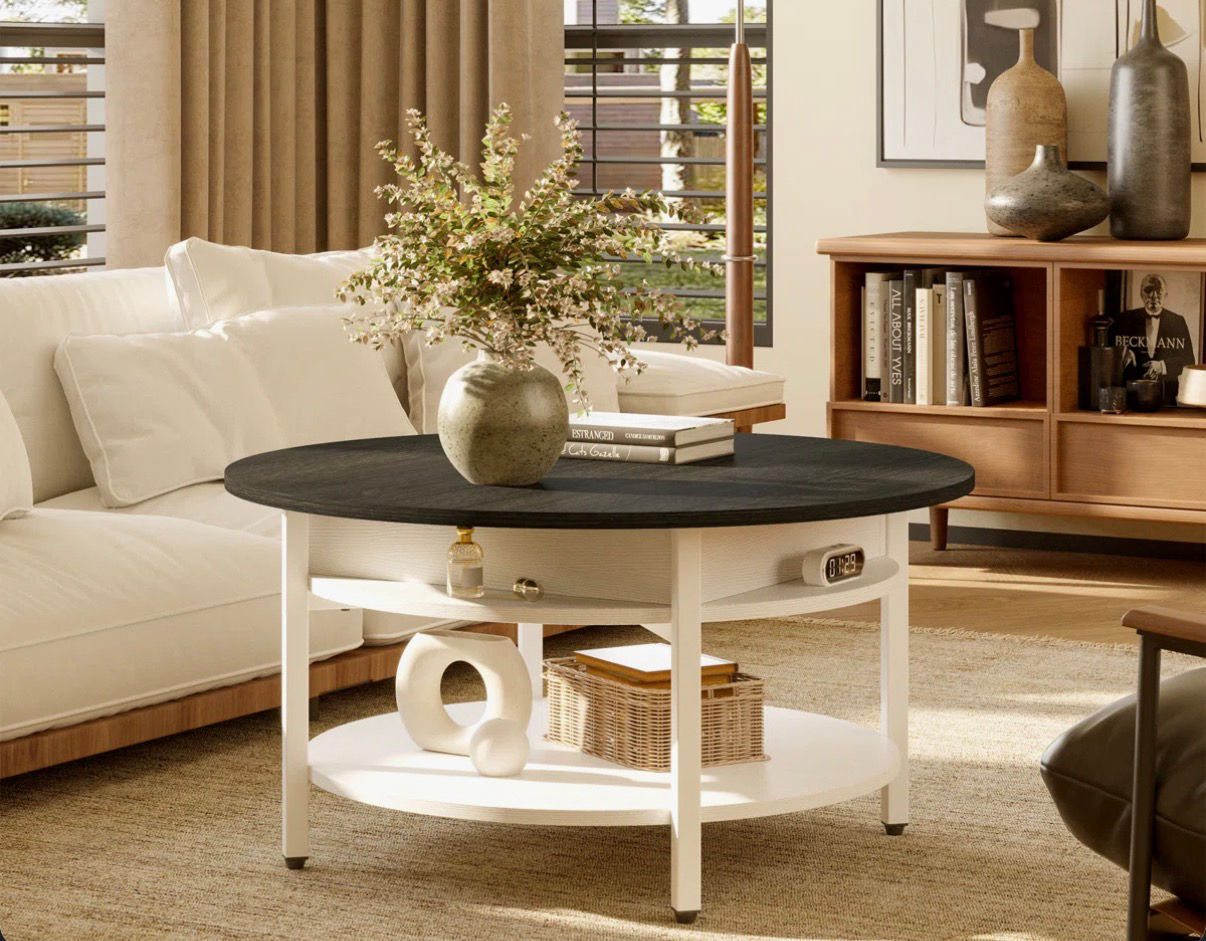 Wynny 27" Round Lift-Top Wood Coffee Table with Storage