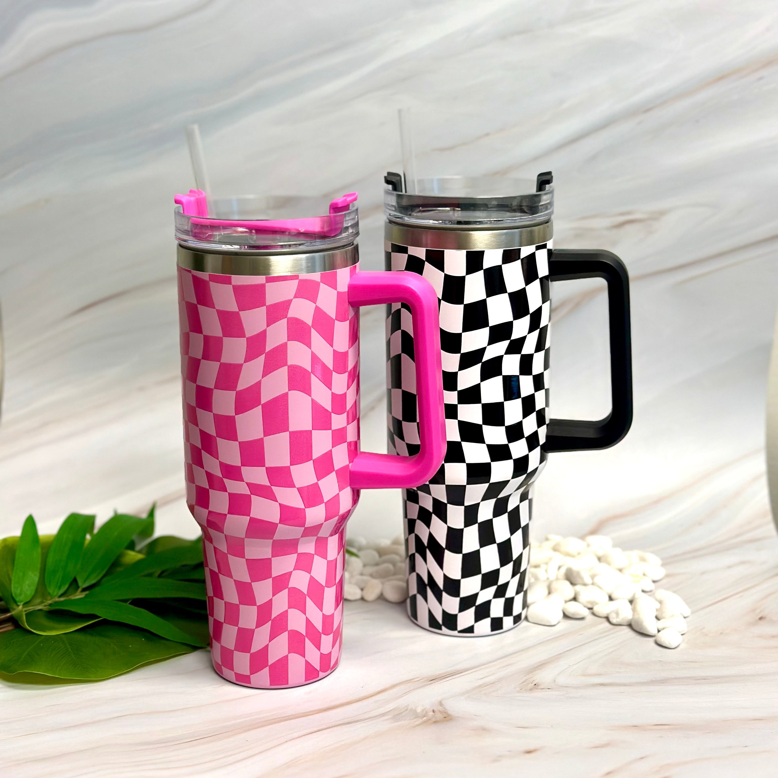 “Stylish checker large water cup with handle, modern checkered design for everyday drinking.”