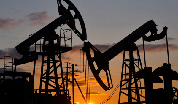 US extends by one month waiver on sanctions for Russian oil transactions