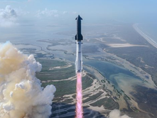 SpaceX launches more powerful Super Heavy-Starship rocket on test flight