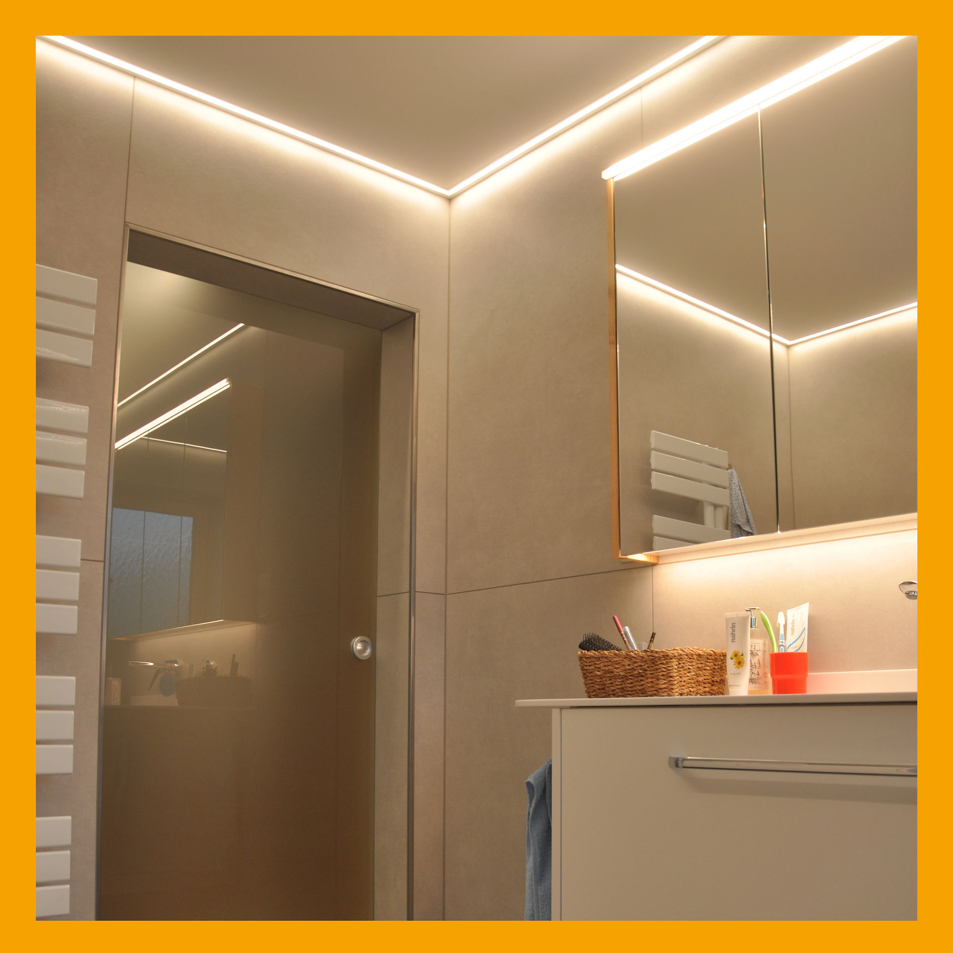 Badezimmer mit einem Ecksystem für links/rechts für LED Strips