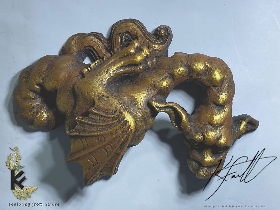 Thumbnail: carved resin dragon