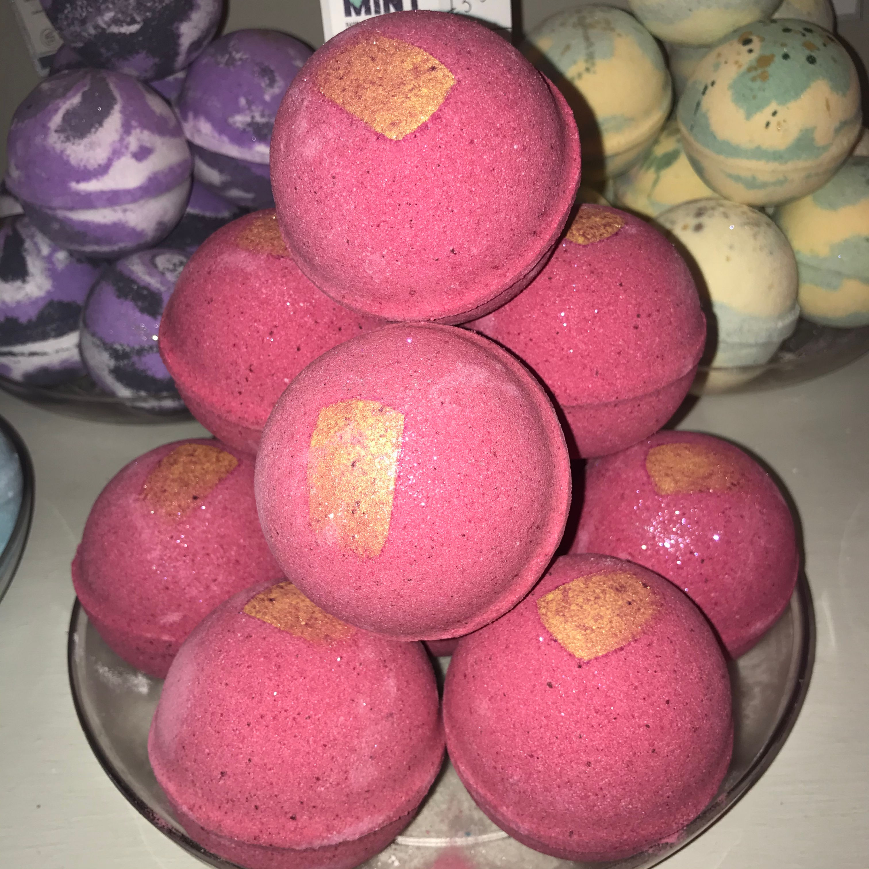 "Smells Similar" Baccarat Red Bath Bomb