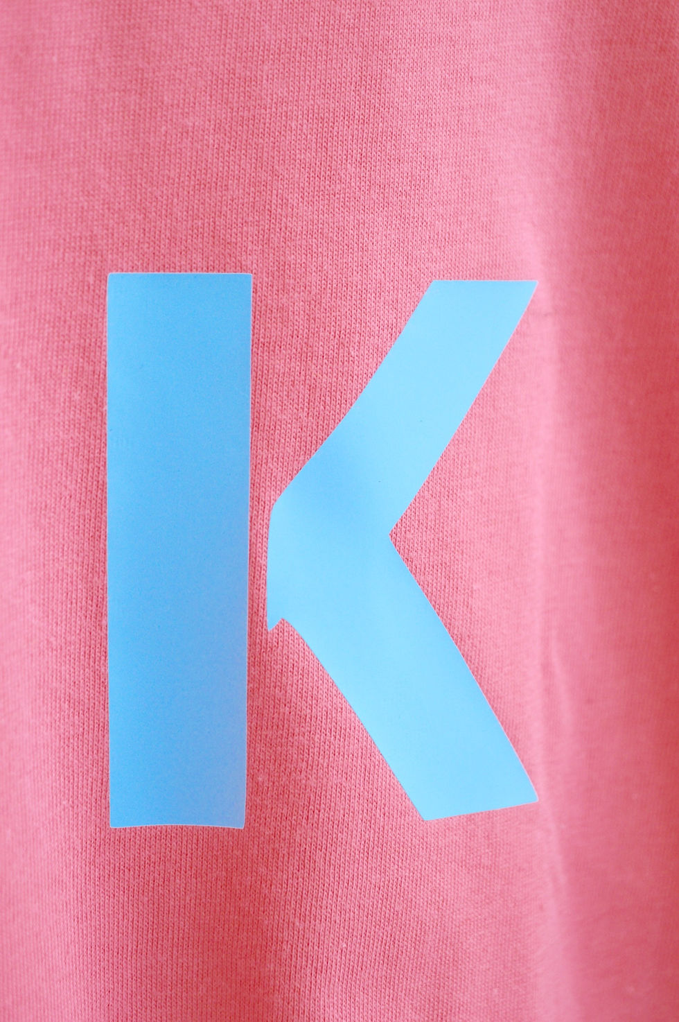 Thumbnail: K T-shirt pastel pink