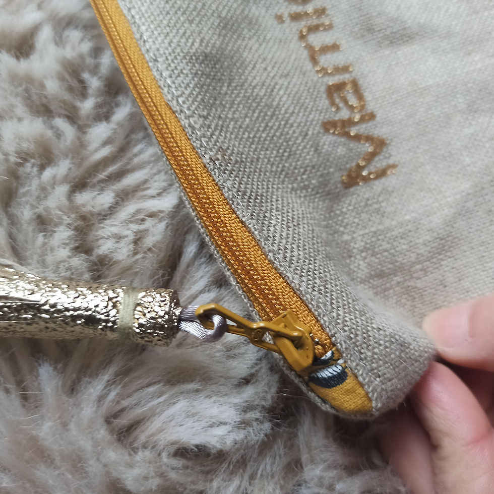 Miniature : Pochette "mamie en or ''