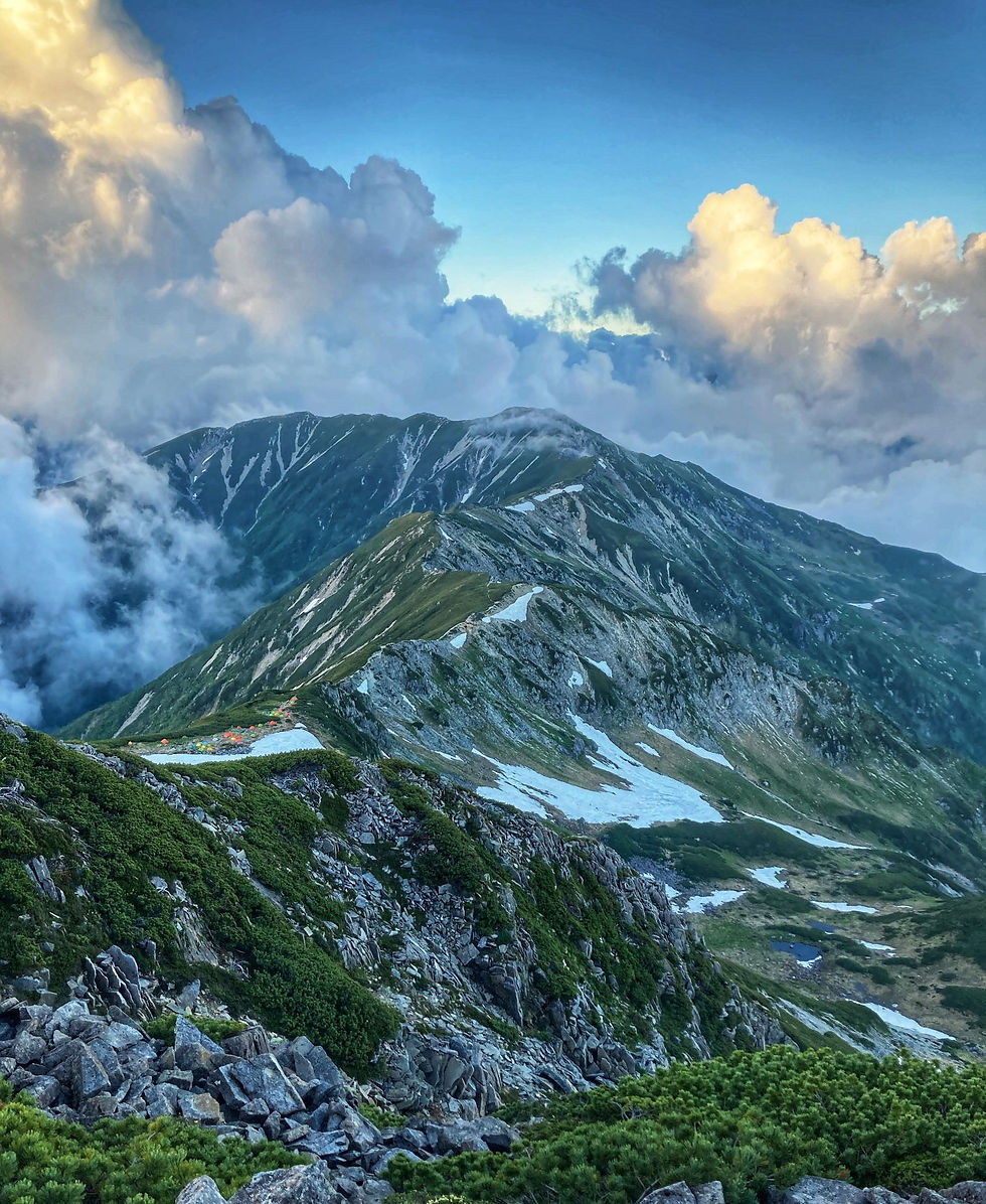 mount kasagadake peak