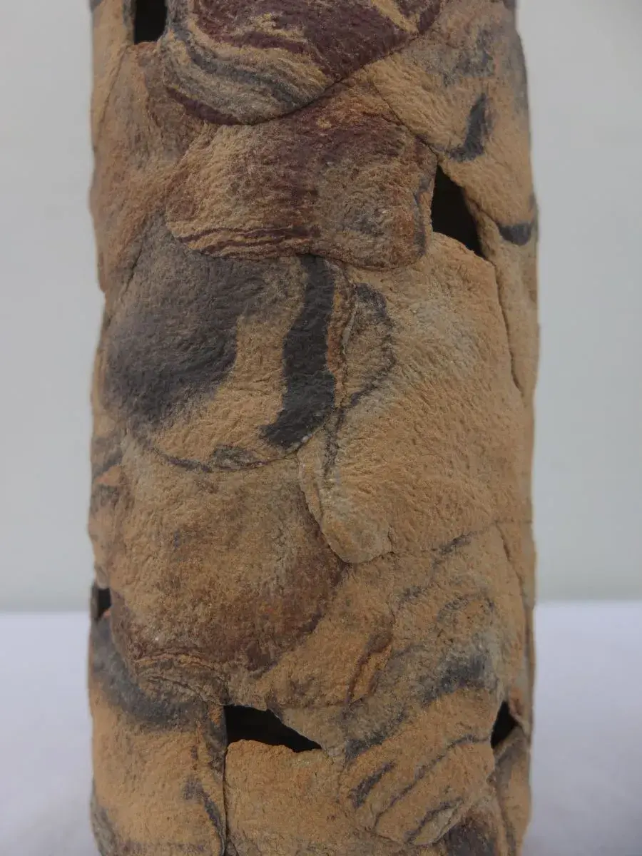 Thumbnail: Vase sculpture en grès mêlés – Grande pièce artisanale Wabi-Sabi en nerikomi - Fait main - Idées cadeau