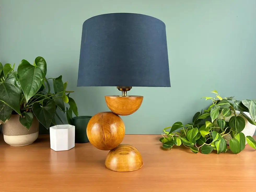Miniature : Lampe de table - Lampe en bois - Luminaire - Deco salon - Deco bois - Abat jour bleu marine