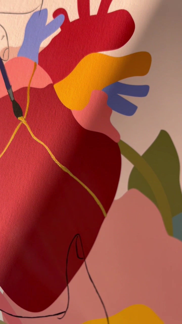 Miniature : Illustration Kintsugi | Portrait d’une femme avec cœur fleuri - Fait main - Made in France - Déco Coréen