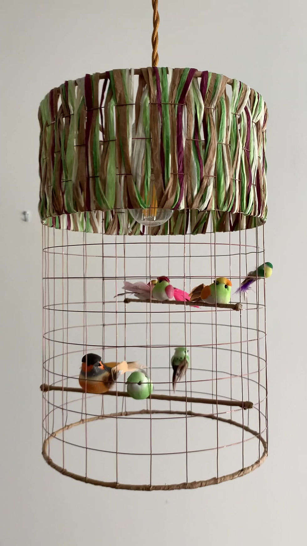 Miniature : Suspension maison oiseau – Luminaire deco – Suspension luminaire – Oiseaux coloré – Deco chambre - Video