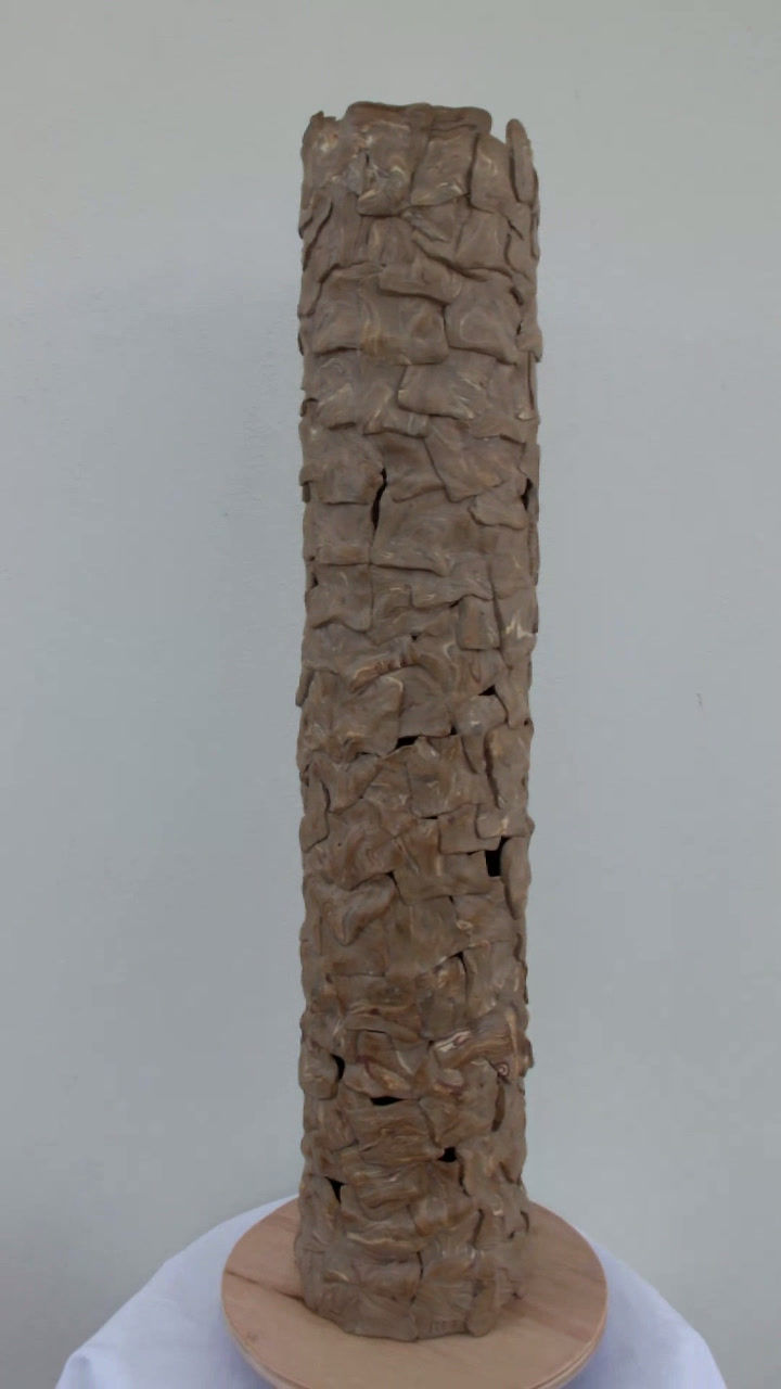 Thumbnail: Grand vase sculpture en grès mêlés – Pièce artisanale Wabi-Sabi 58 cm - Fait main - Déco vidéo