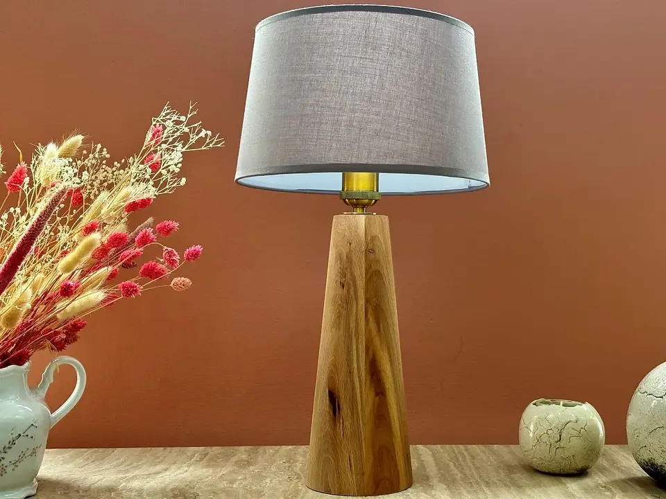 Lampe en bois - Luminaire en bois - Lampe de table - Lampe de chevet - Fait main - Made in France - Décoration intérieur