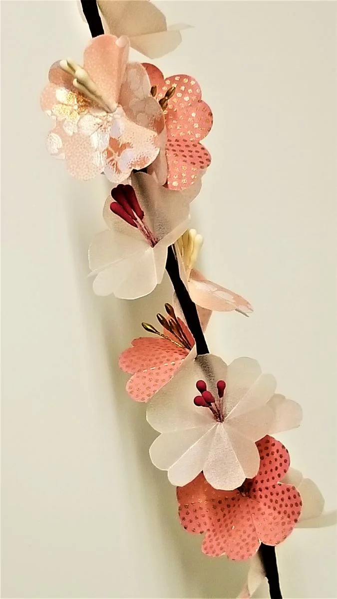 branche rose nacre -  petite decorations - fleurs - deco japonais - flowers - Origami