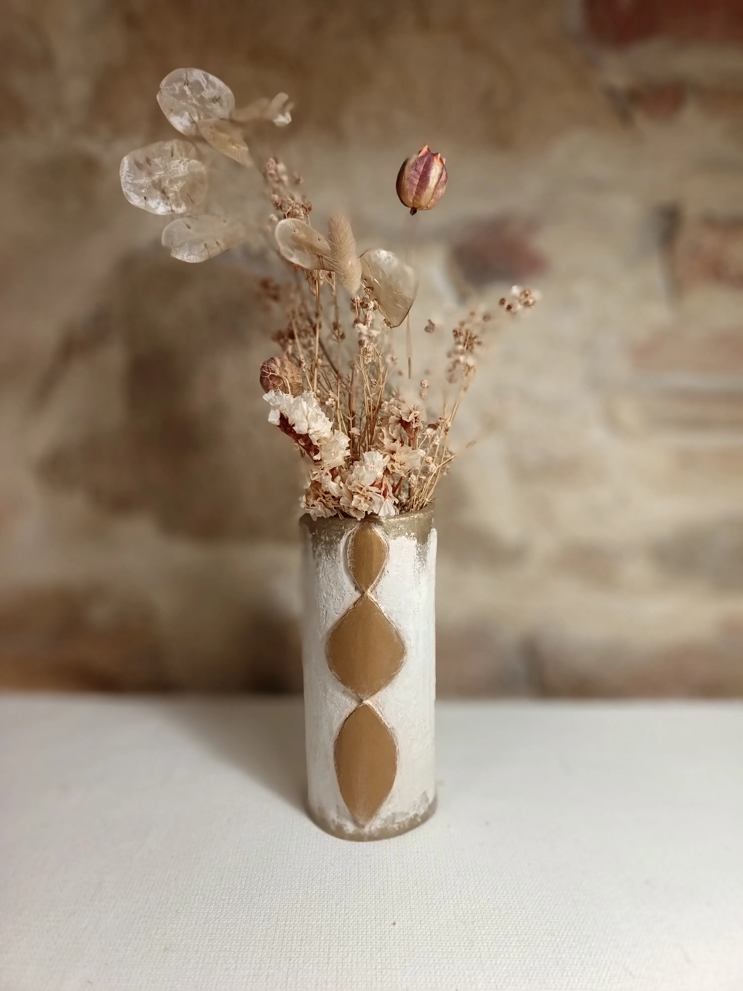SPIRIT – Soliflores en duo | Vases artisanaux en faïence blanc et or - Décoration printemps