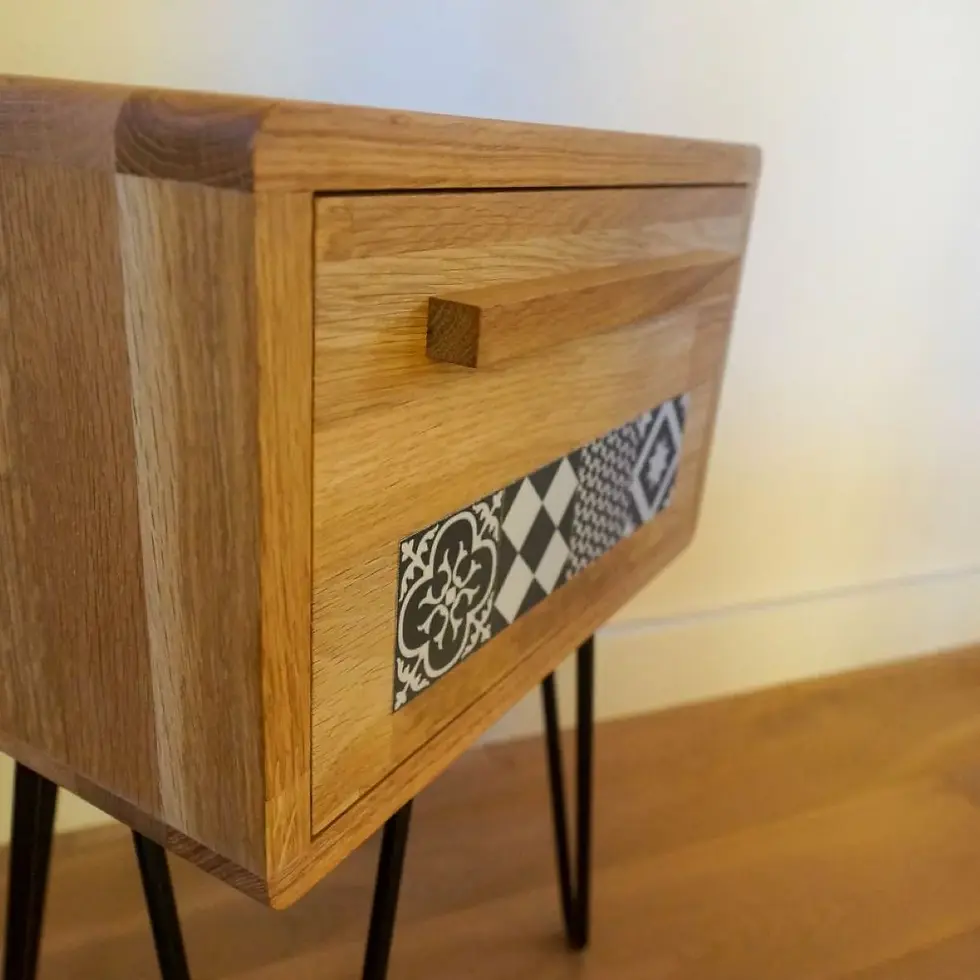 Thumbnail: Chevet mosaïque noire et blanche - Table de chevet - Petite table - Petit mobilier - Fait main
