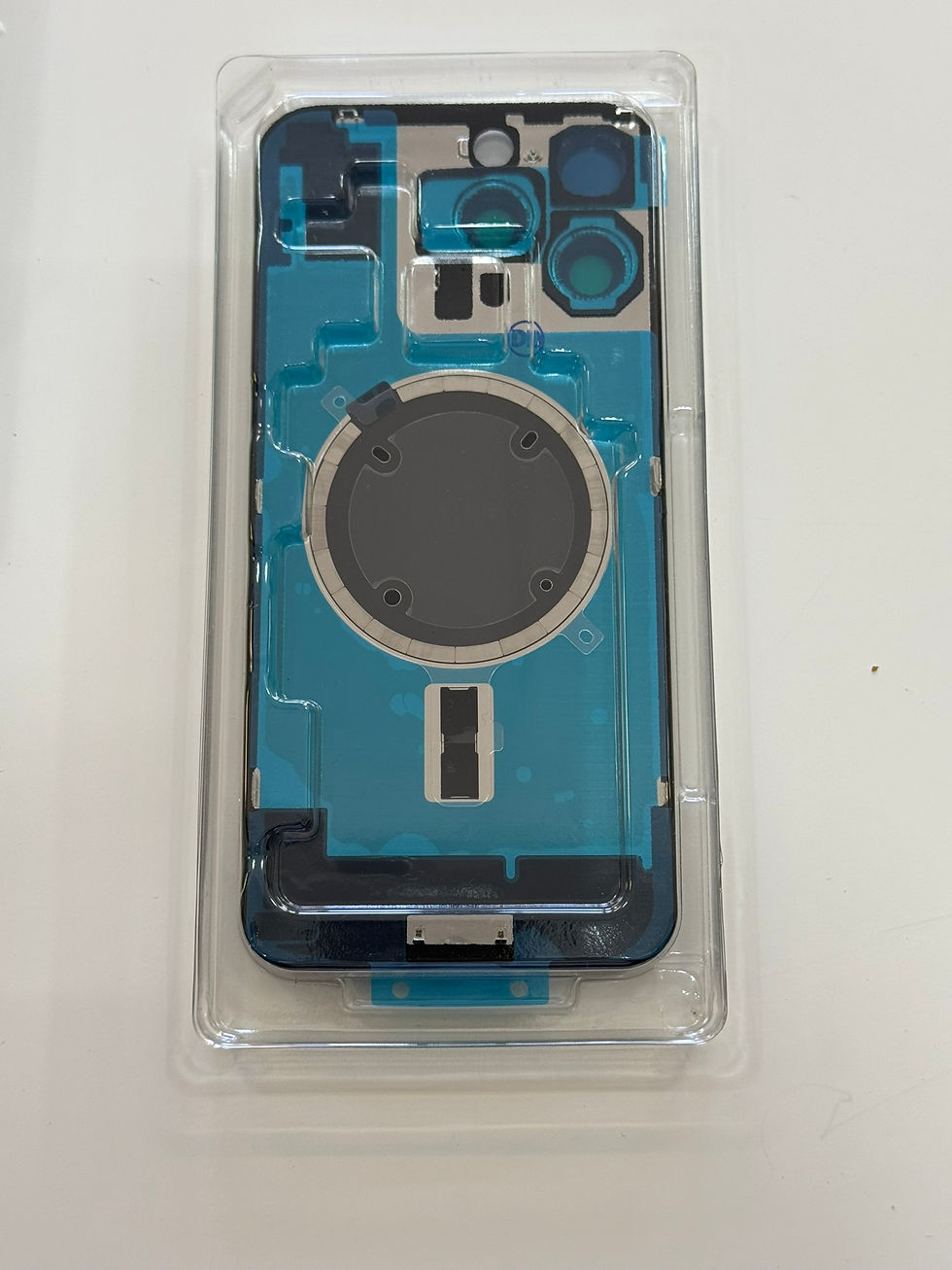iPhone 16 Pro Max Back Glass Replacement – Parts and Repair Service