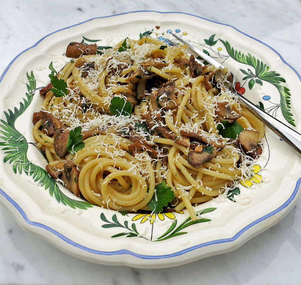 Porcini and chestnut mushroom pasta