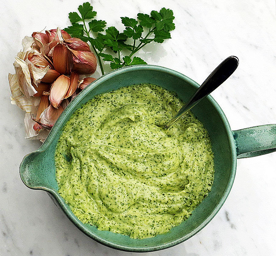 Garlic & parsley sauce