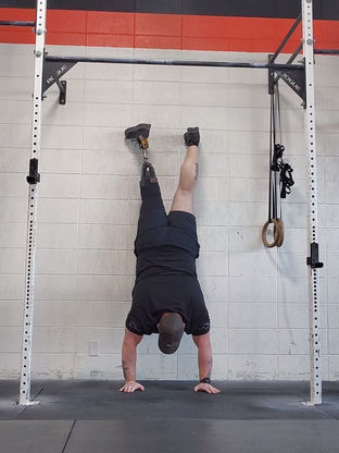 Fritz Rudy in Handstand (2).jpeg