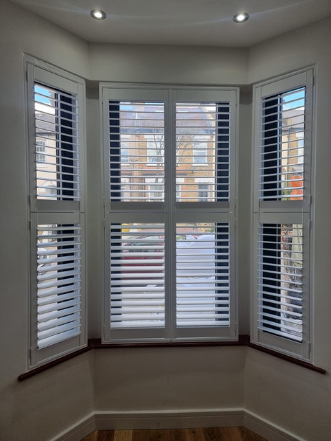 tier on tier bay window shutter