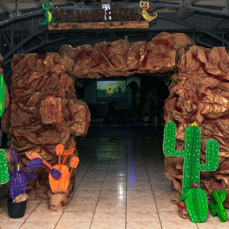 Monumental: Celebrando la grandeza de Dios