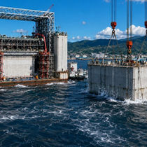 Japón revoluciona la construcción portuaria al erigir estructuras de concreto en el mar en solo 8 días