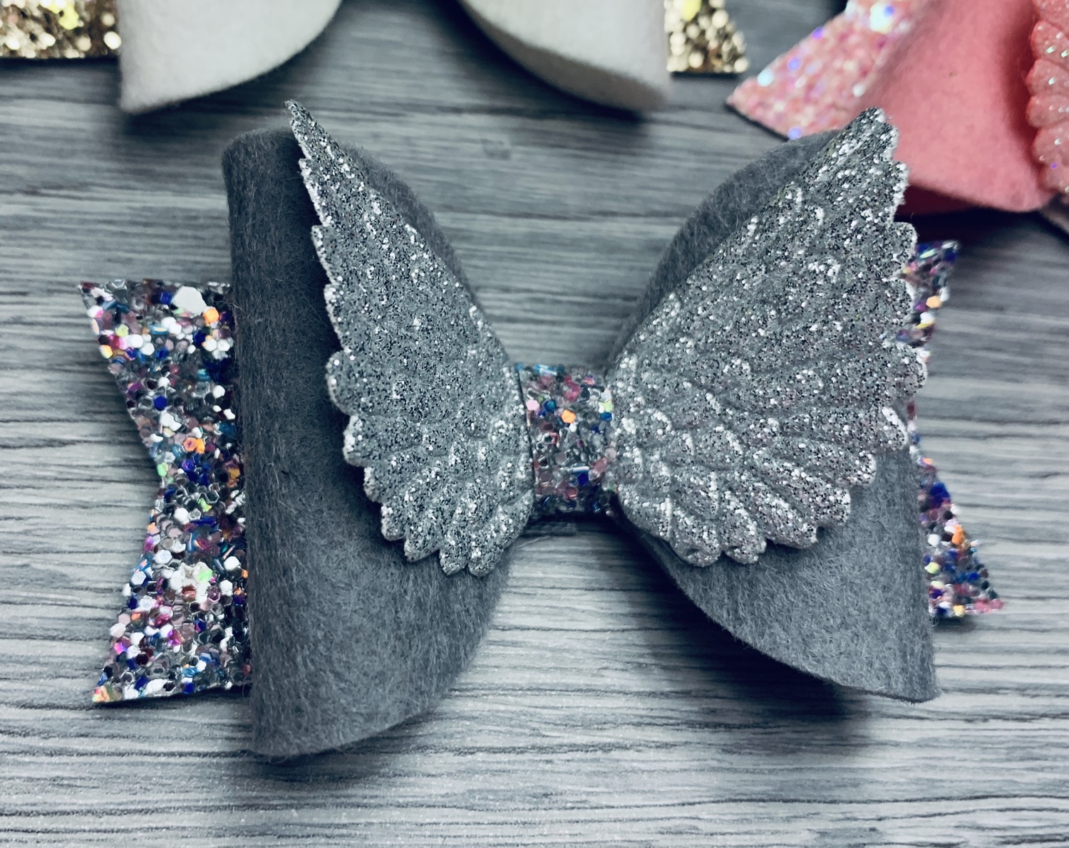 Thumbnail: Angel wing dolly bows 