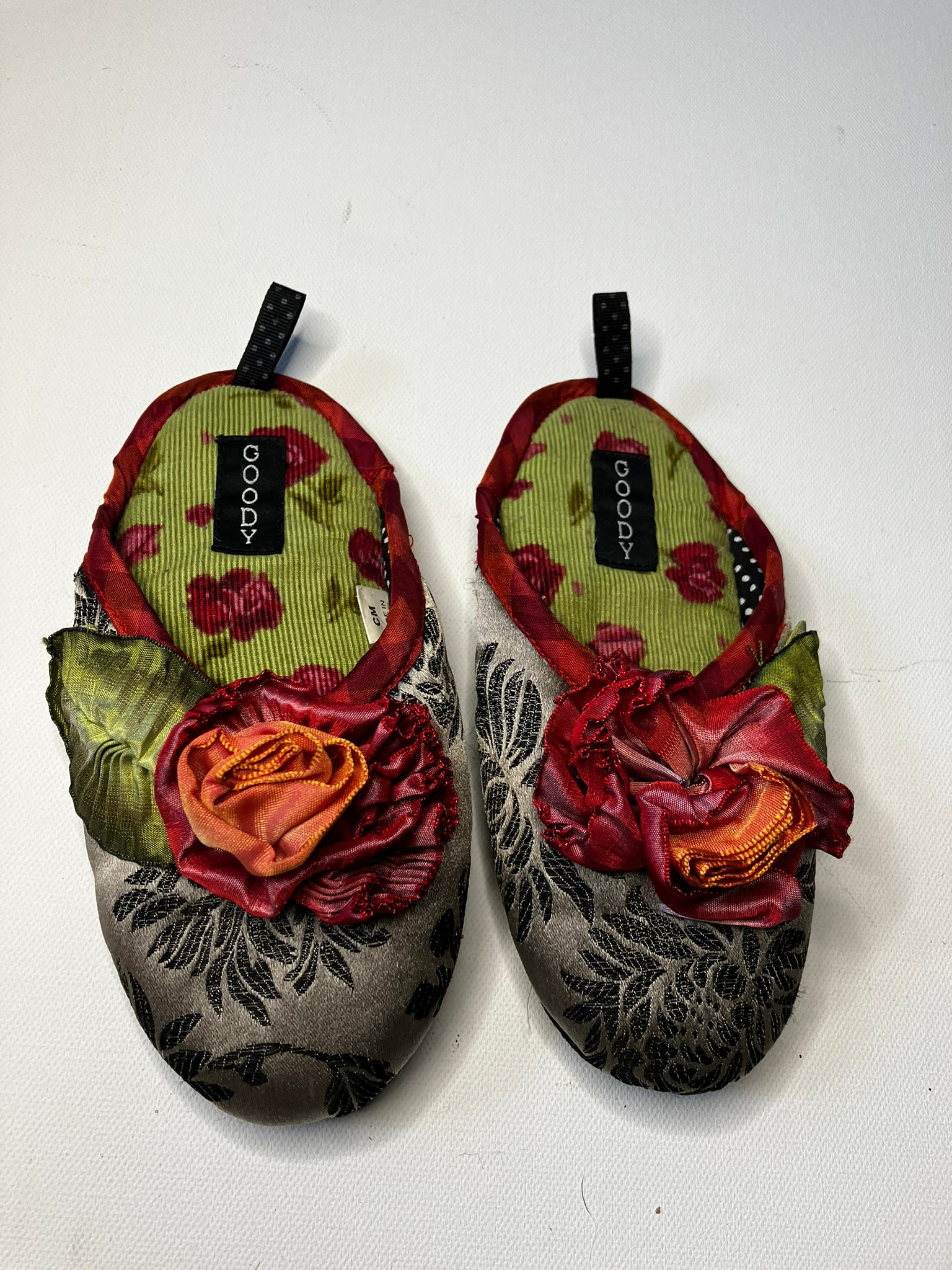 Colorful Flowered Padded Japanese Slippers