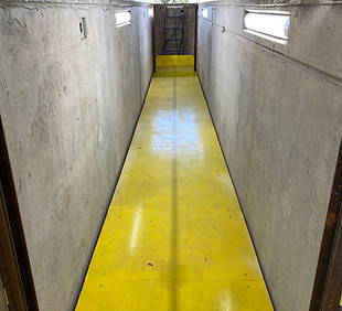 installed and functional workpit with lighting and lifting mechanism