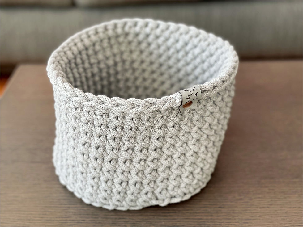 Miniaturbild: Aufbewahrungskorb hellgrau gehäkelt von oben