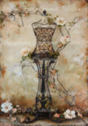 1034 - Wire Metal Dress Form