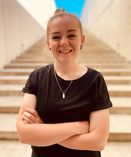 Nathalie Mier - Gründerin von mierNUFAKTUR - Chakra-Heilkerzen