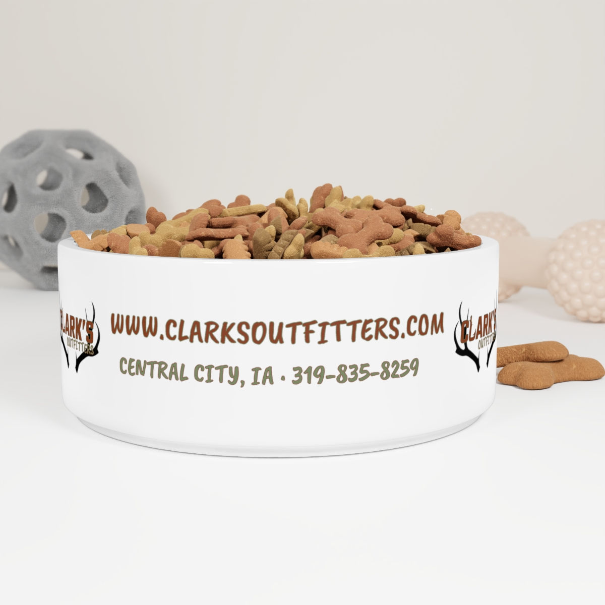 Clark's Outfitters Pet Bowl