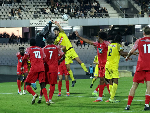 coupe de france   vfc la roche/yon   5-1   uspf