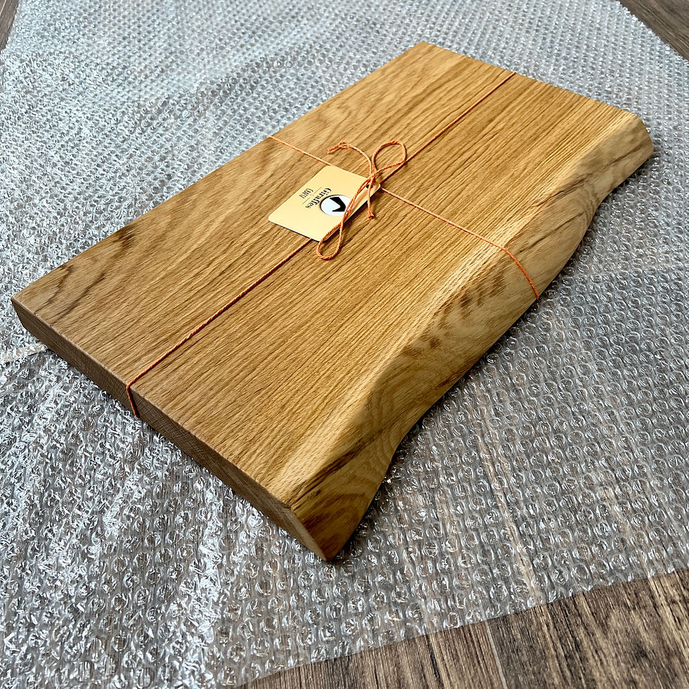 Thumbnail: Live Edge Oak Cutting Board