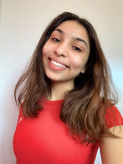 khushi's headshot.jpeg