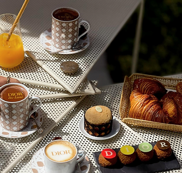 Saint-Tropez café Dior