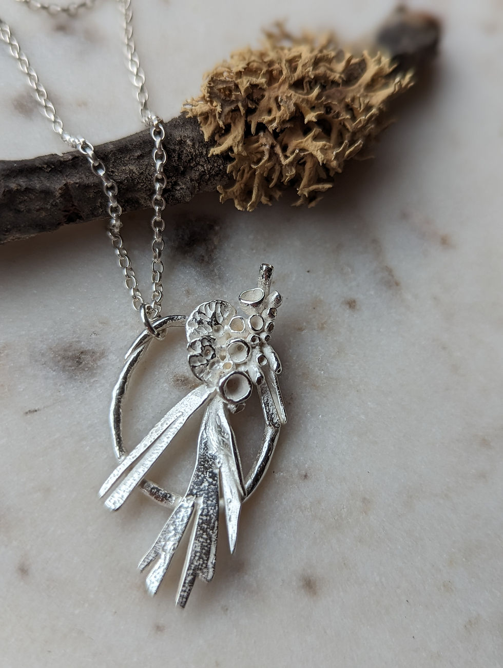 Thumbnail: Leafy Encrusted Loop Necklace