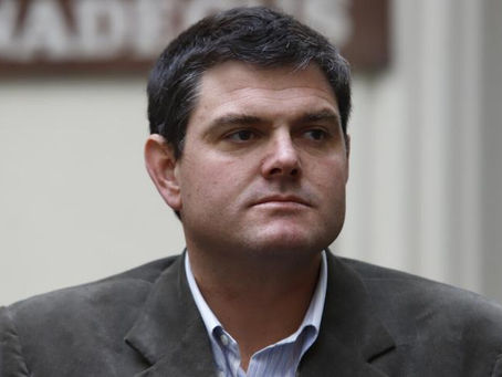 Alcalde de Zapallar fue víctima de violento robo en su casa: golpearon a su esposa.