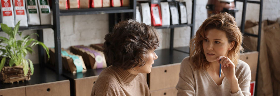 Business Meeting at a Cafe_edited_edited_edited.jpg